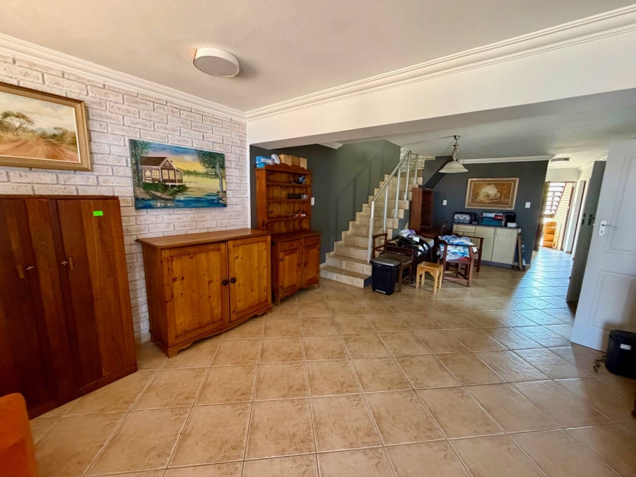 4 Bedroom Property for Sale in Dana Bay Western Cape